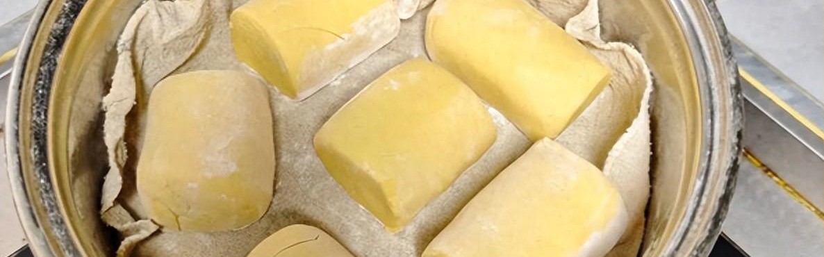 一竞技官方网站-一家三口长期吃自制馒头，全都确诊胰腺癌?妻子痛哭:是我错了！