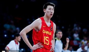 麦穗丰：郇斯楠未来一定会是很好的防守者 应该是NBA喜欢的球员